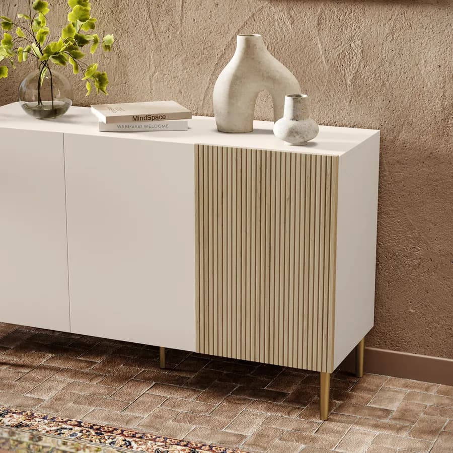 Madia 120x75h cm cashmere e rovere albini cannettato con 3 ante e gambe oro opaco - Zelma