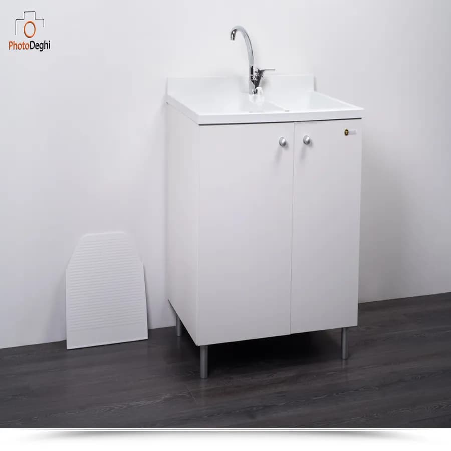 Mobile lavatoio 80x60 cm Montegrappa per interno con doppia anta e lavapanni