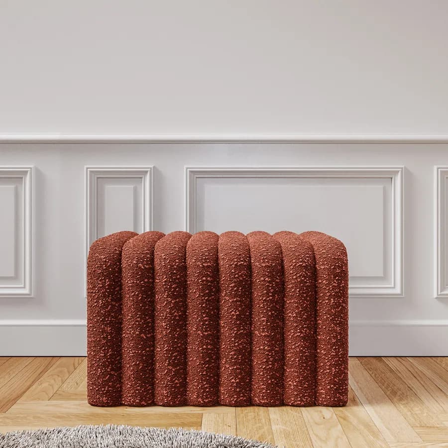 Panca 80x48 cm design ad arco in tessuto bouclé terraccotta - Rudy