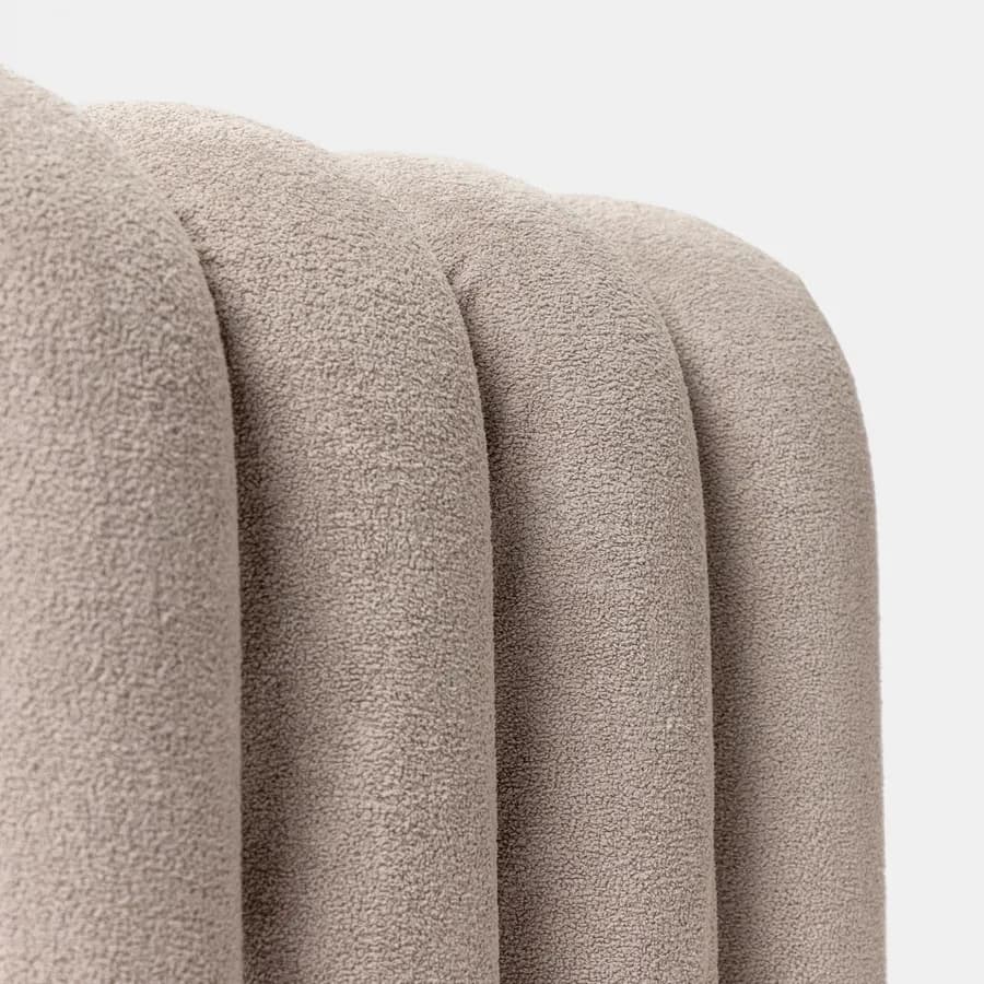 Panca 80x48 cm design ad arco in tessuto micro teddy grigio chiaro - Rudy