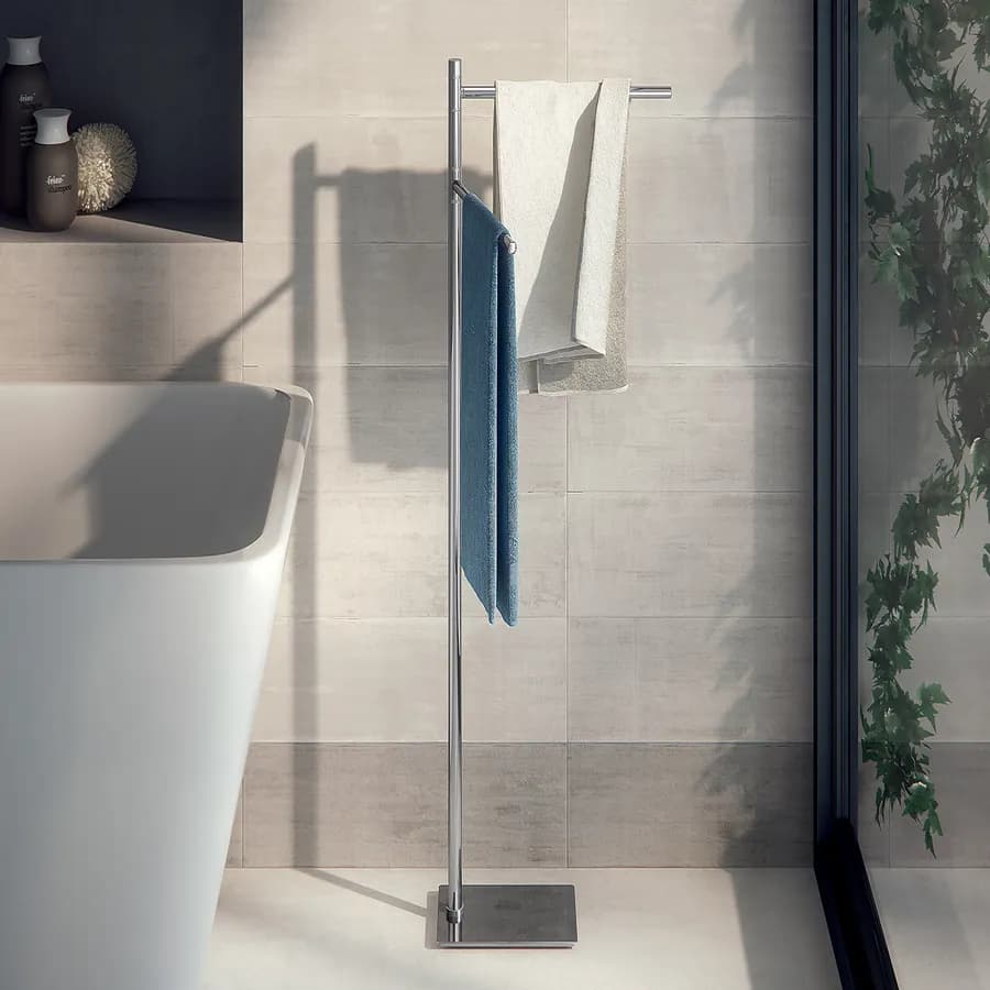 Piantana portasciugamani in acciaio inox cromato - Trilly di Gedy
