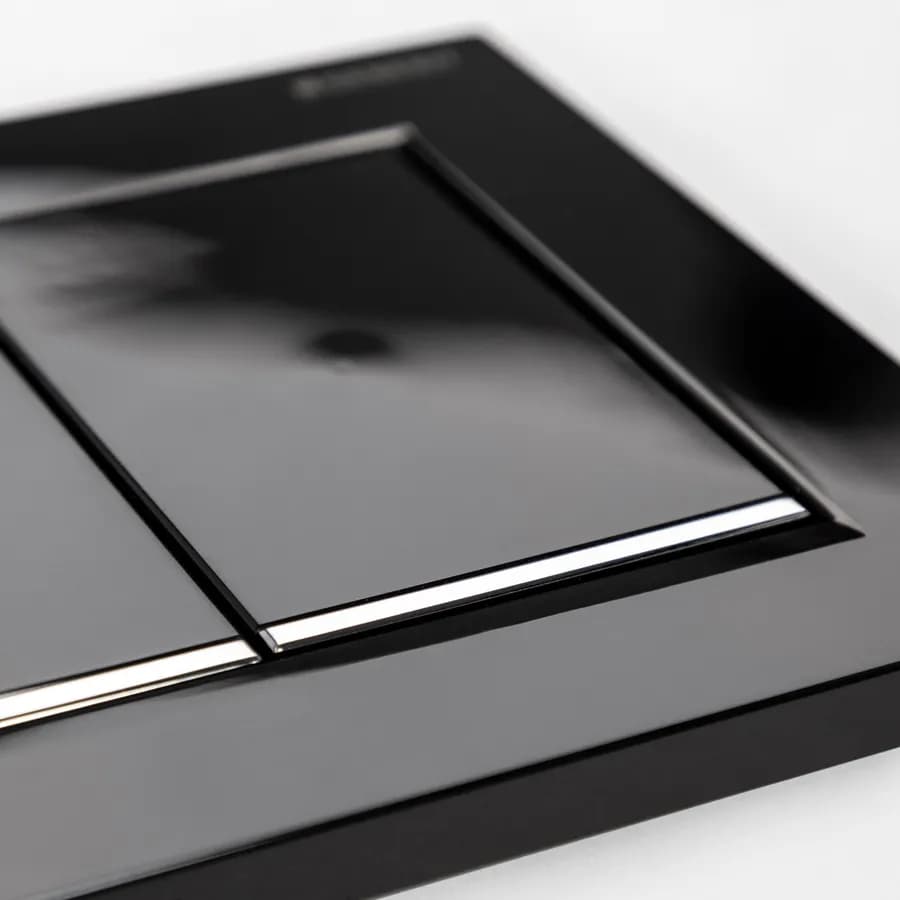 Placca doppio tasto Geberit nero-cromo - Omega20 square