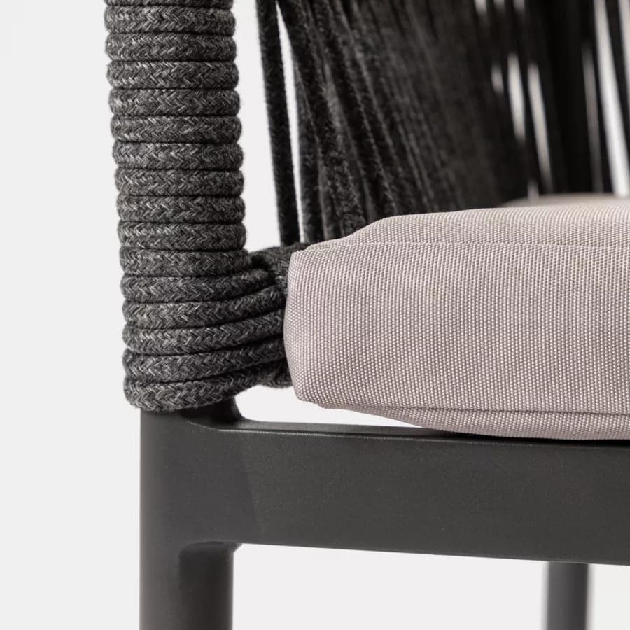 Poltrona in alluminio antracite e corda olefin con cuscino - Zelegant