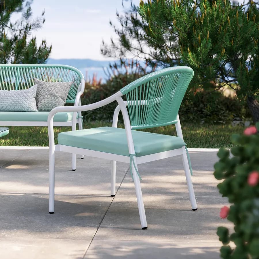 Poltrona da esterno in acciaio bianco con schienale in corda e cuscino verde tiffany - Eivissa