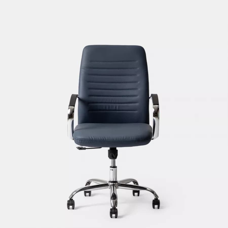Poltrona da ufficio girevole in similpelle blu con struttura cromo - Supra