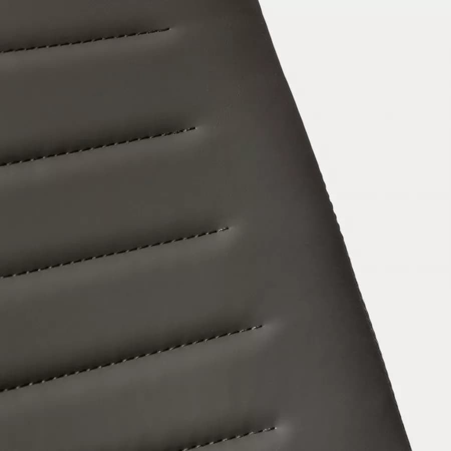 Poltrona da ufficio girevole in similpelle grigio scuro con struttura cromo - Supra