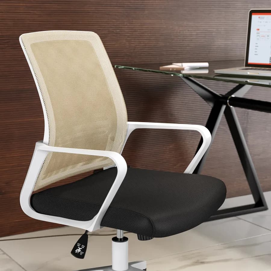 Poltrona da ufficio girevole in tessuto mesh nero e beige con struttura in nylon bianco - Gotica