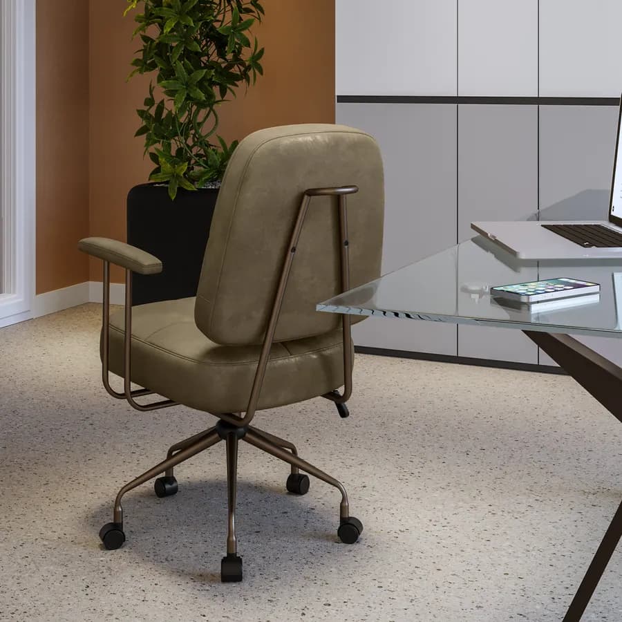 Poltrona girevole da ufficio in tessuto scamosciato verde scuro con base in bronzo satinato - Sirva