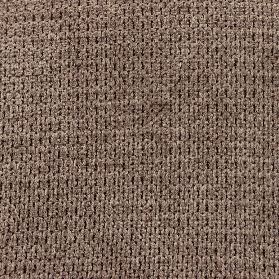 Poltrona in legno con rivestimento in tessuto effetto maglia cacao - Voteo