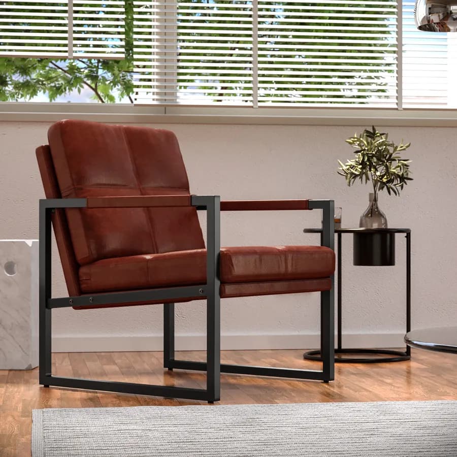 Poltrona in similpelle cognac con struttura in metallo nero - Dudley