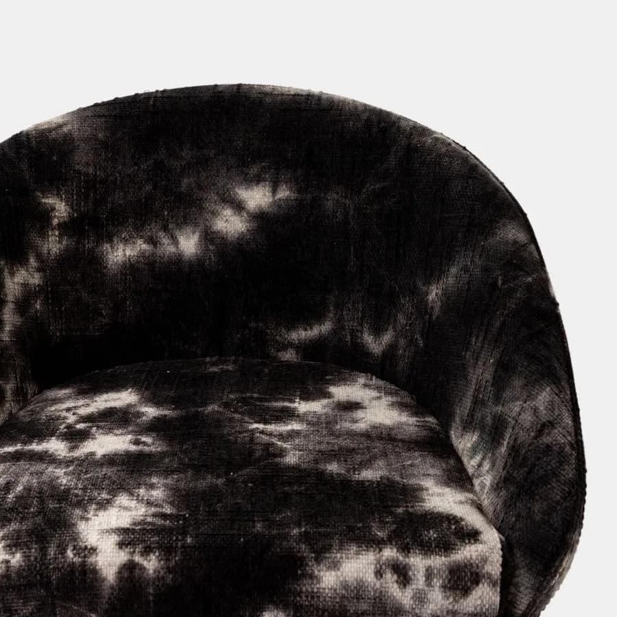 Poltrona in tessuto tie dye nero con gambe in metallo nero - Abika