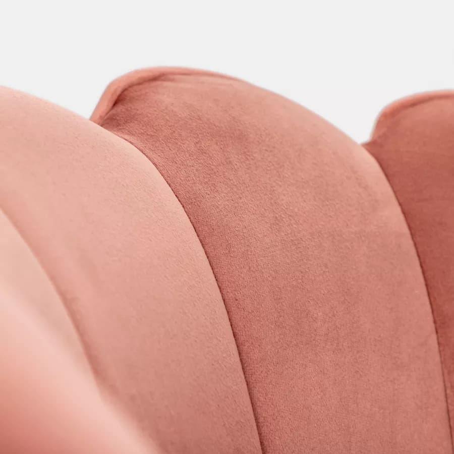 Poltrona in velluto rosa antico con gambe oro - Oden