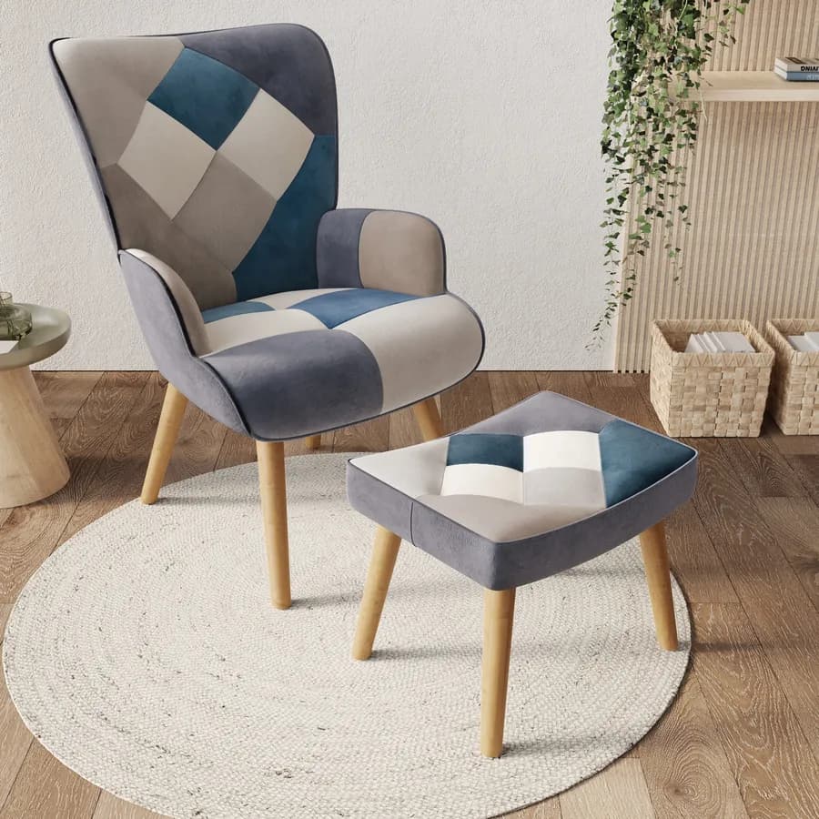 Poltrona scandinava in tessuto patchwork multicolor blu con poggiapiedi - Copenaghen