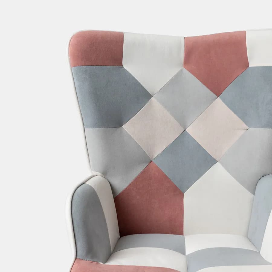 Poltrona scandinava in tessuto patchwork multicolor rosa con poggiapiedi - Copenaghen