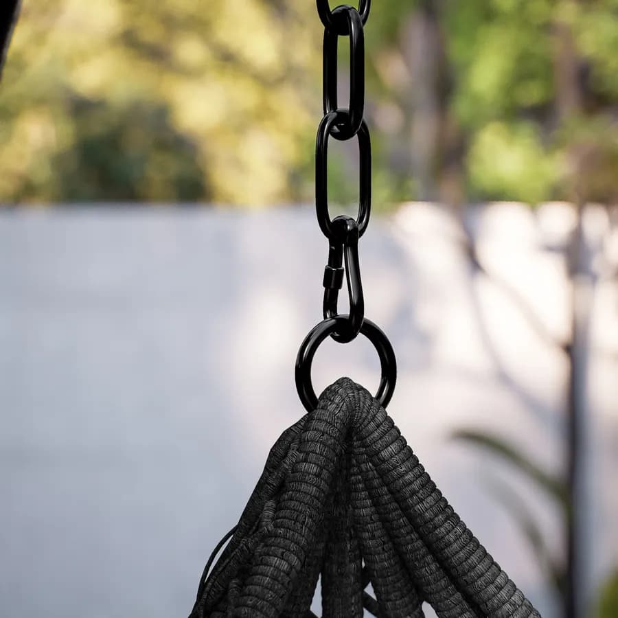 Poltrona sospesa in polyrattan nero con cuscino e supporto - Bouvet