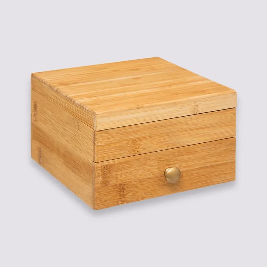 Portagioie 15x10h cm in bambù naturale con 3 cassetti e specchio