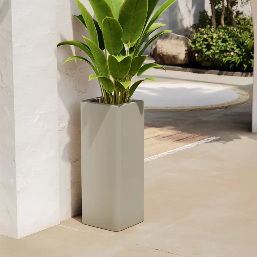 Portavaso da esterno quadrato 90 h cm in polietilene tortora - Bondy