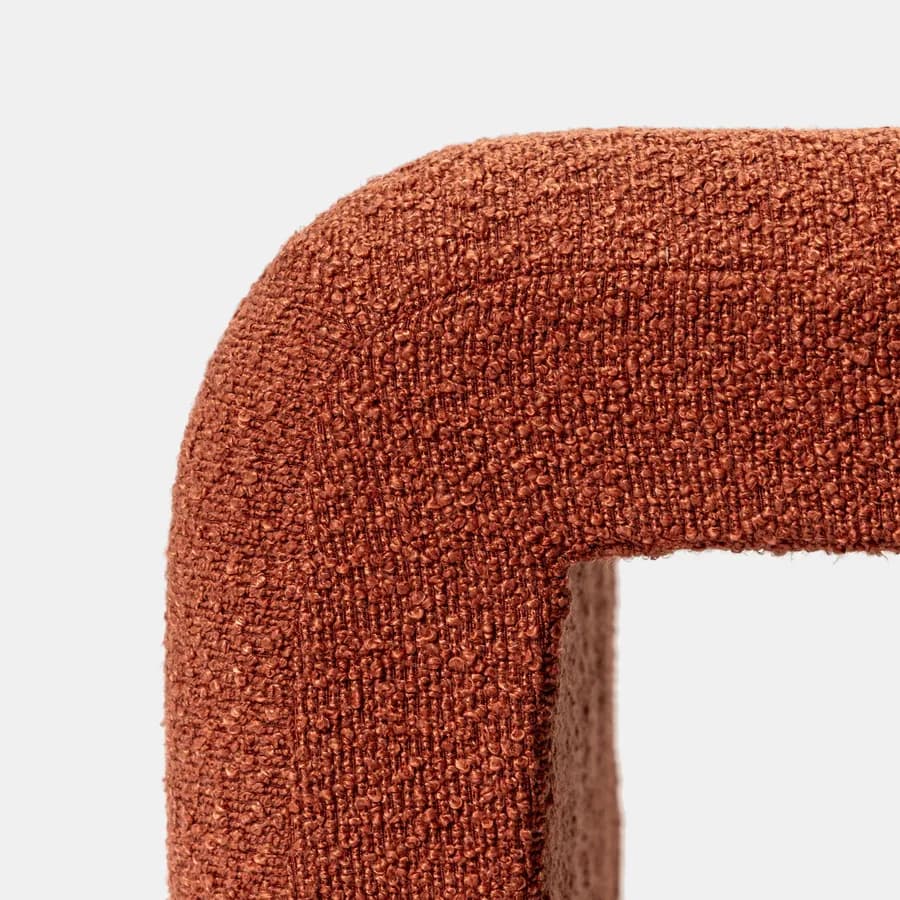 Pouf 38x40 cm design ad arco in tessuto bouclé terraccotta - Rudy