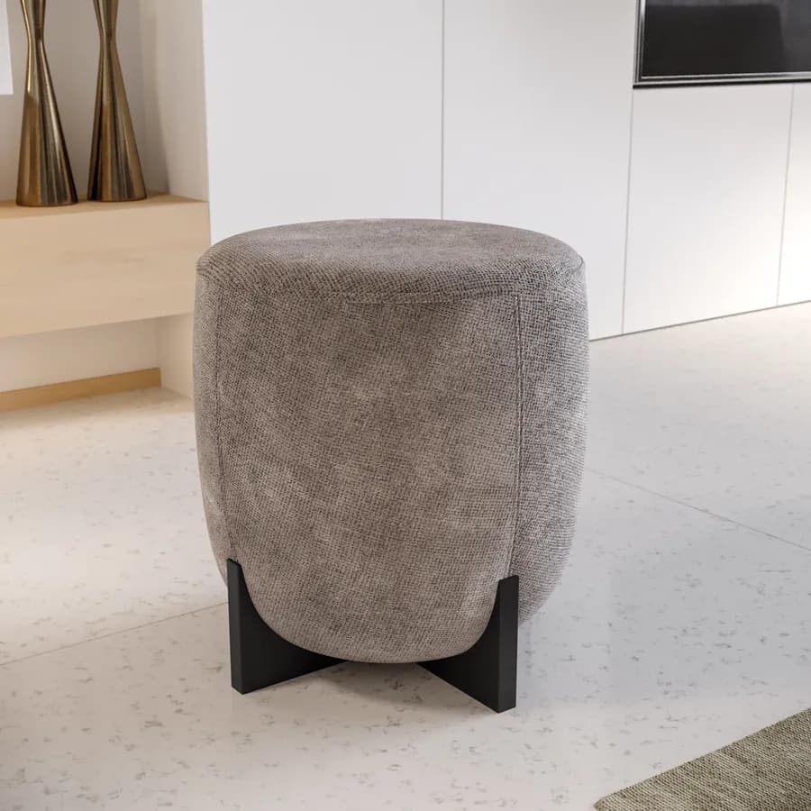 Pouf 41 cm in tessuto ciniglia grigio con base in legno nero - Hartley