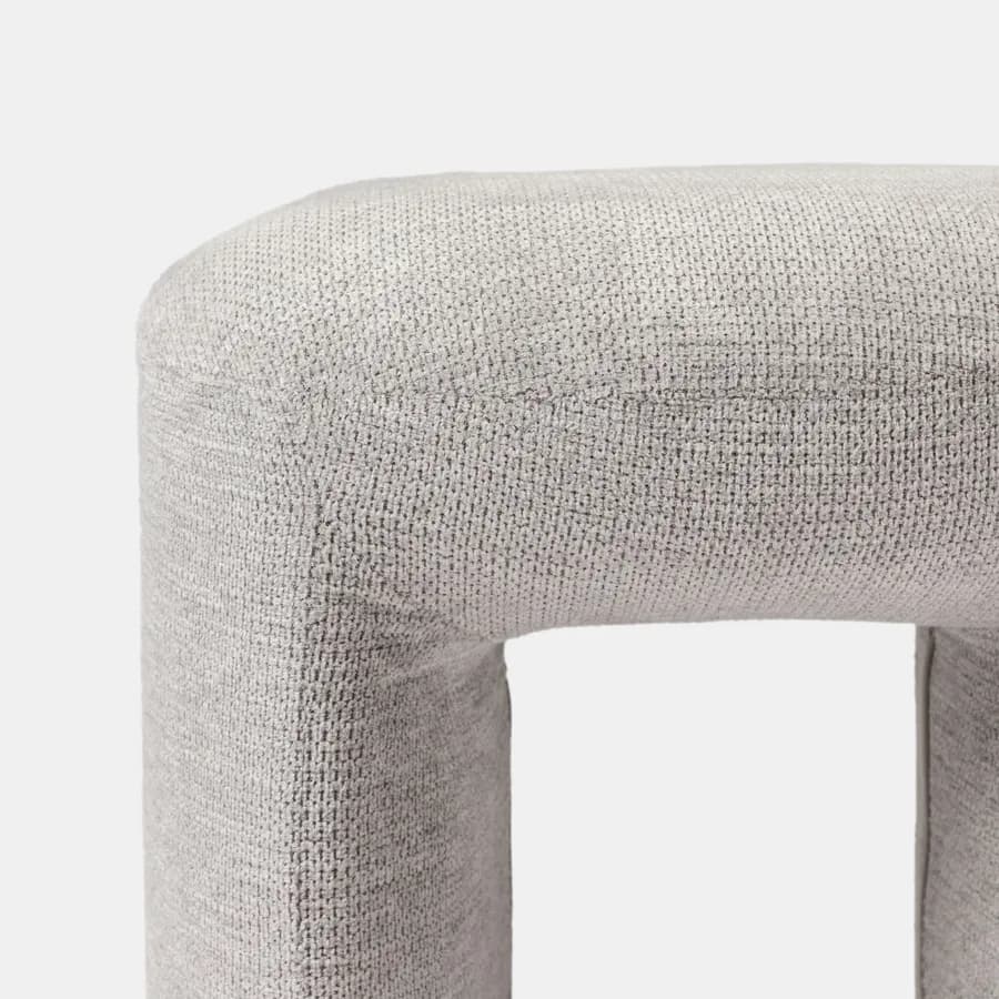 Pouf 47x42 cm in tessuto effetto maglia grigio ghiaccio - Ticus