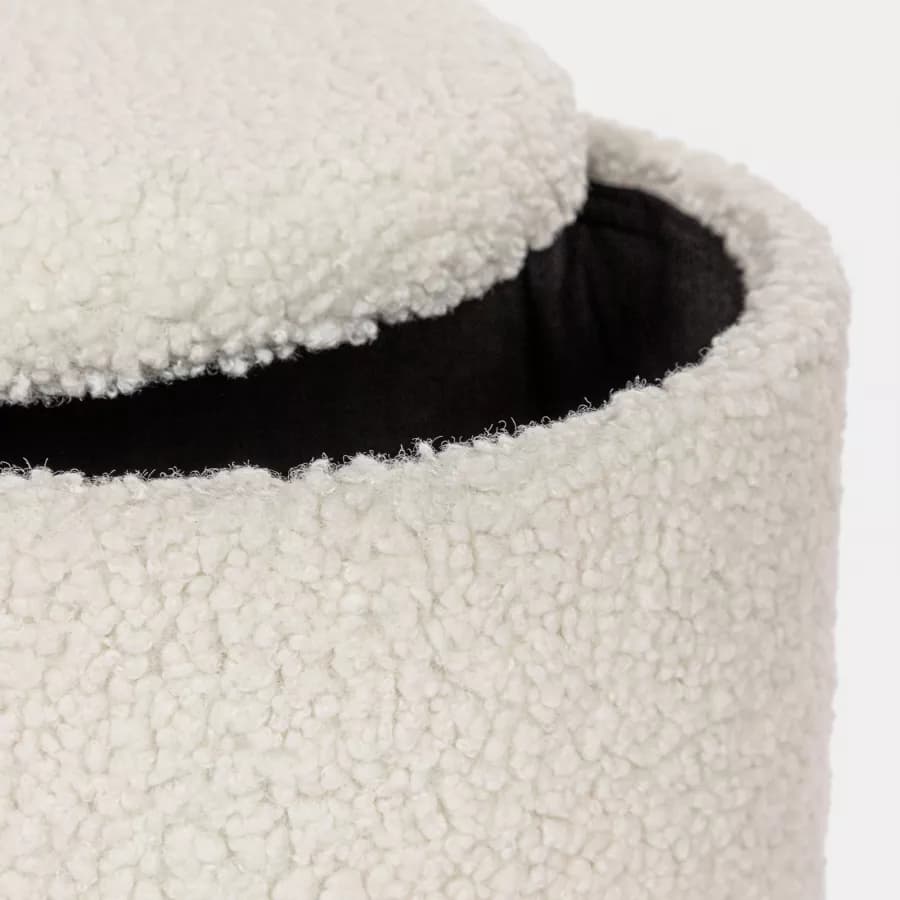 Pouf contenitore 37 cm in tessuto teddy bianco con base in legno - Remy