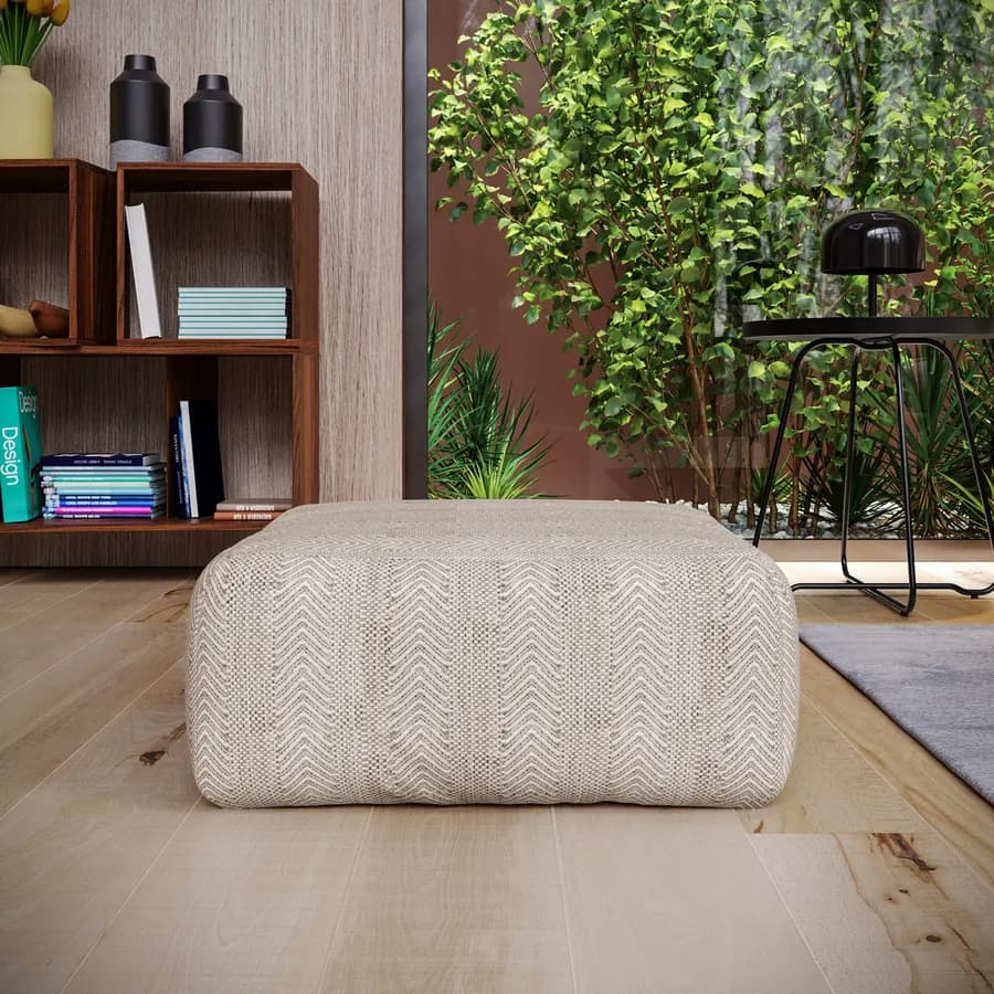 Pouf imbottito 60x60 cm in tessuto idrorepellente a quadri beige - Rupert
