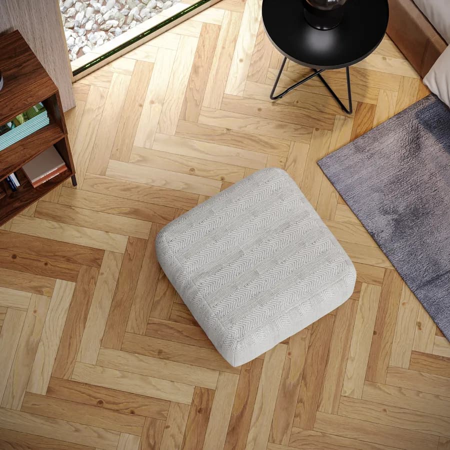 Pouf imbottito 60x60 cm in tessuto idrorepellente a quadri grigio - Rupert