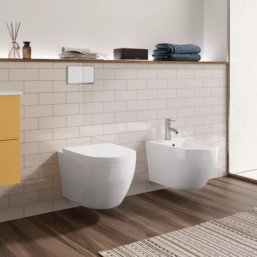 Sanitari sospesi rimless ceramica Volga risciacquo integrale con copriwc softclose