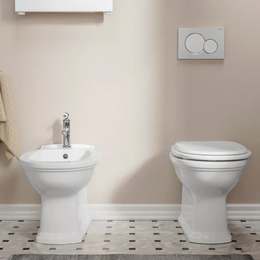 Sanitari classici con bidet monoforo e sedile in ceramica bianca - Fanit