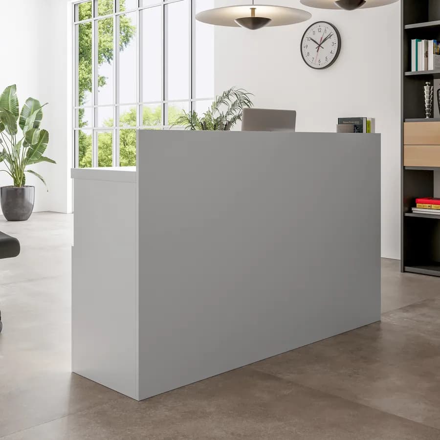 Scrivania reception 145x40 cm in legno bianco con piano asimmetrico e cassettiera integrata - Kelvis