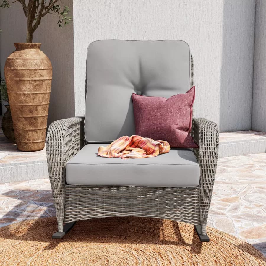 Sedia a dondolo in polyrattan grigio con cuscino grigio - Irmas