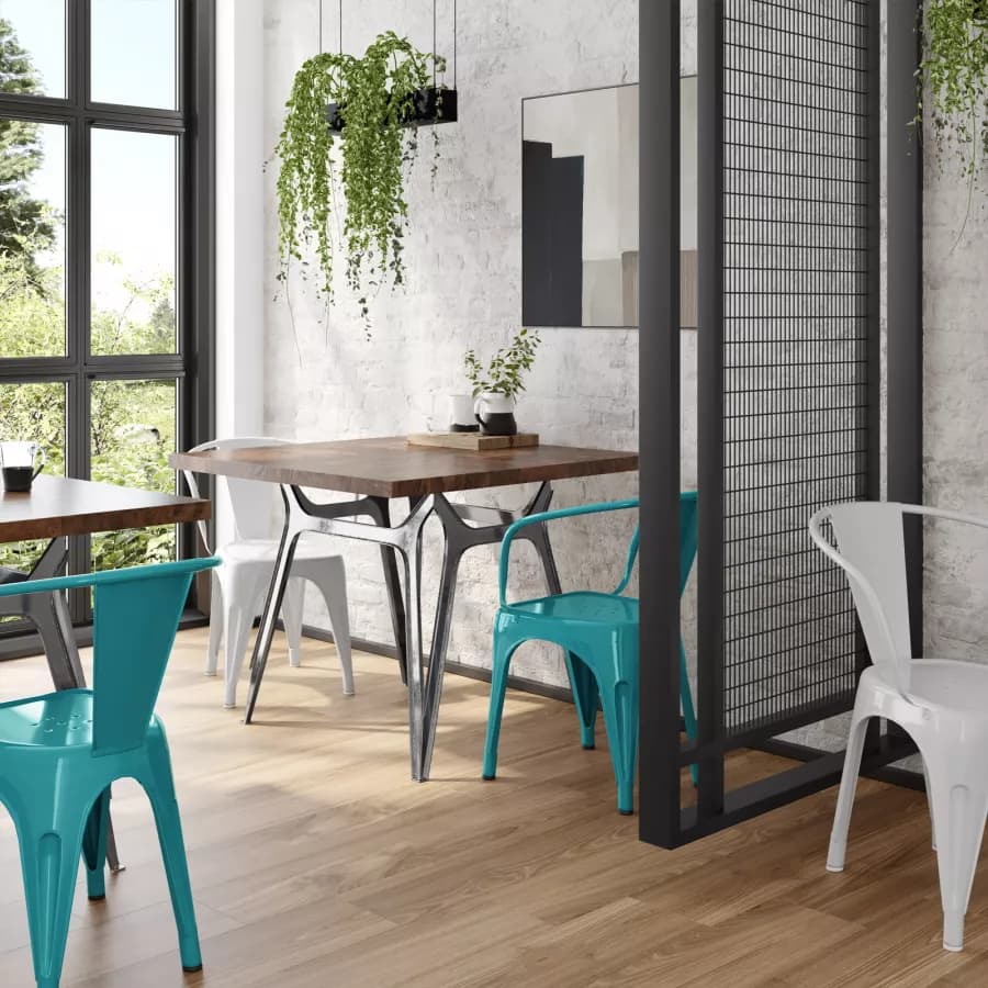 Sedia con braccioli impilabile stile industrial in metallo blu petrolio - Farley