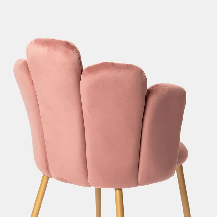 Sedia in velluto rosa antico con schienale a conchiglia e gambe in metallo finitura oro - Pedersen