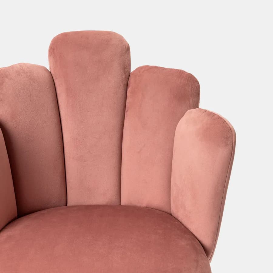 Sedia in velluto rosa antico con schienale a conchiglia e gambe in metallo finitura oro - Pedersen