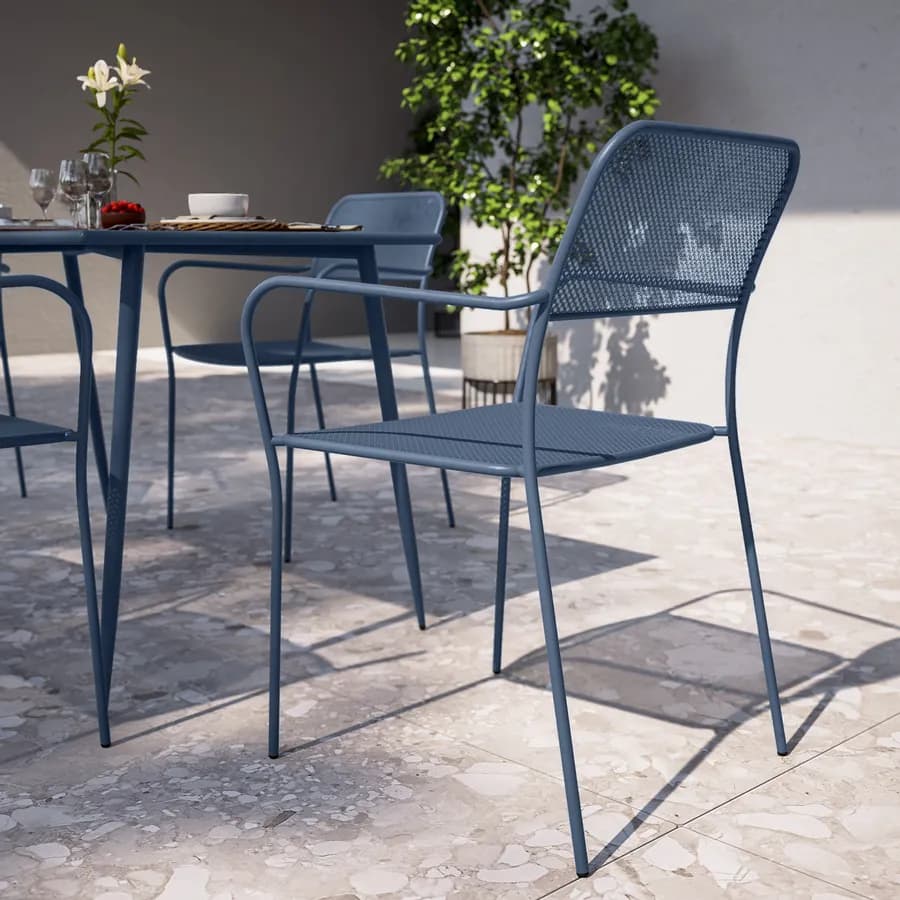 Sedia da esterno con braccioli impilabile in acciaio blu oceano - Faber