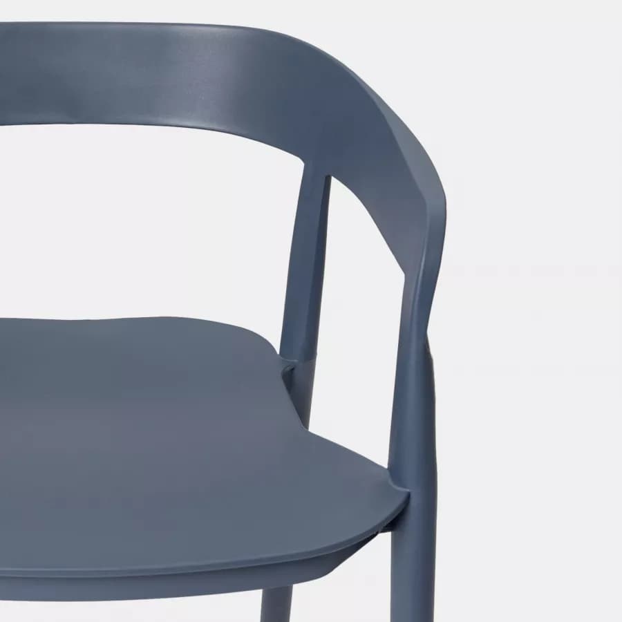 Sedia da giardino con schienale avvolgente in polipropilene blu - Astrin