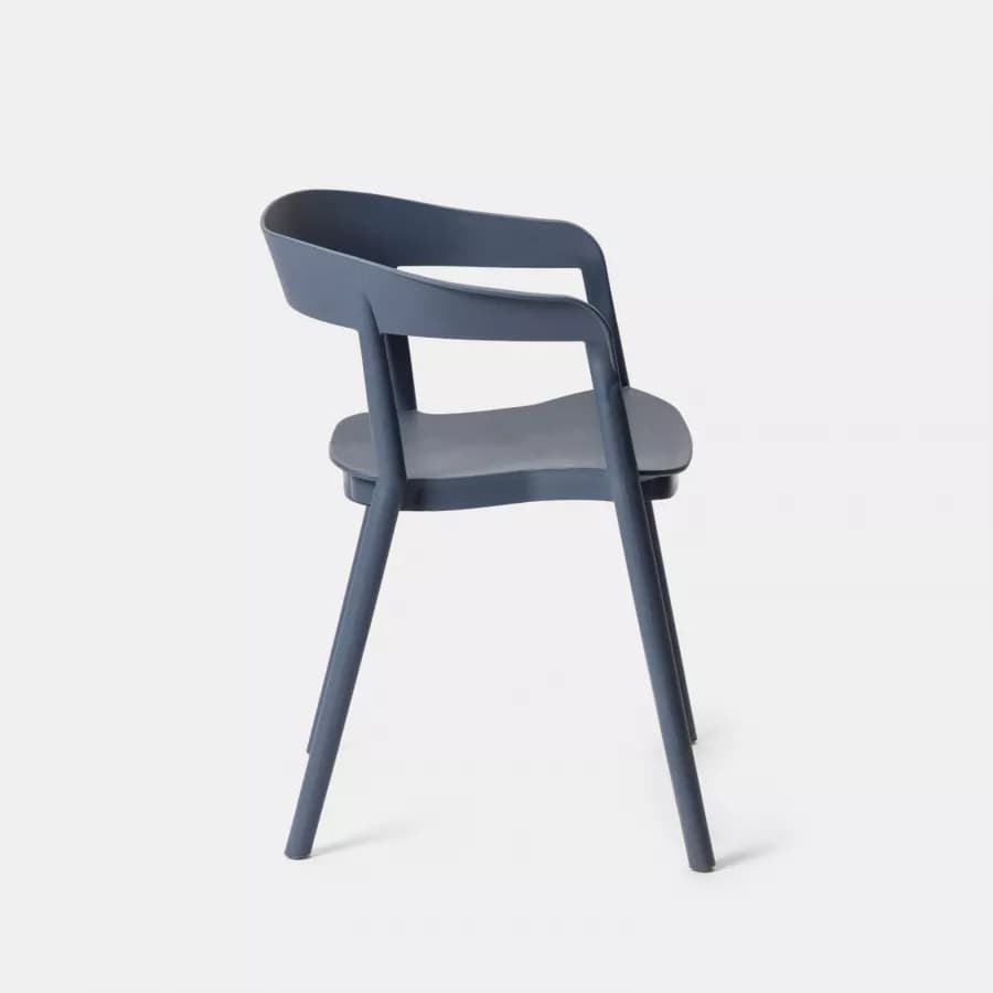 Sedia da giardino con schienale avvolgente in polipropilene blu - Astrin