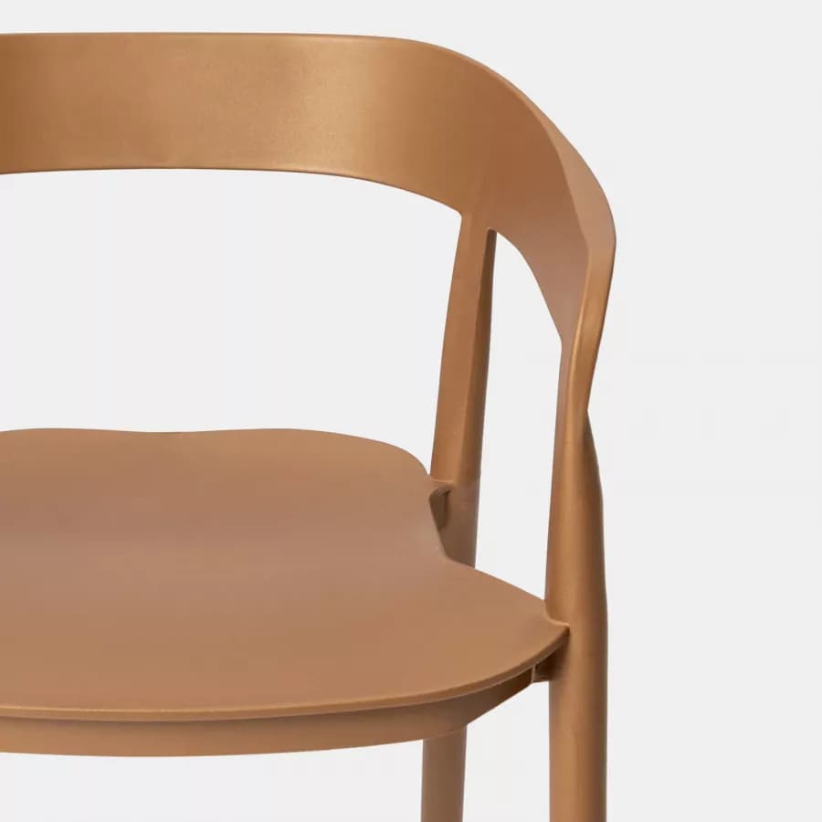 Sedia da giardino con schienale avvolgente in polipropilene cappuccino - Astrin