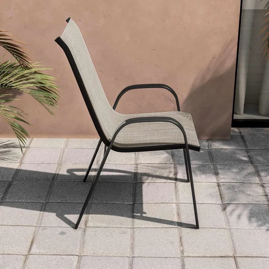 Sedia con braccioli impilabile in acciaio nero e textilene beige - Ninfa