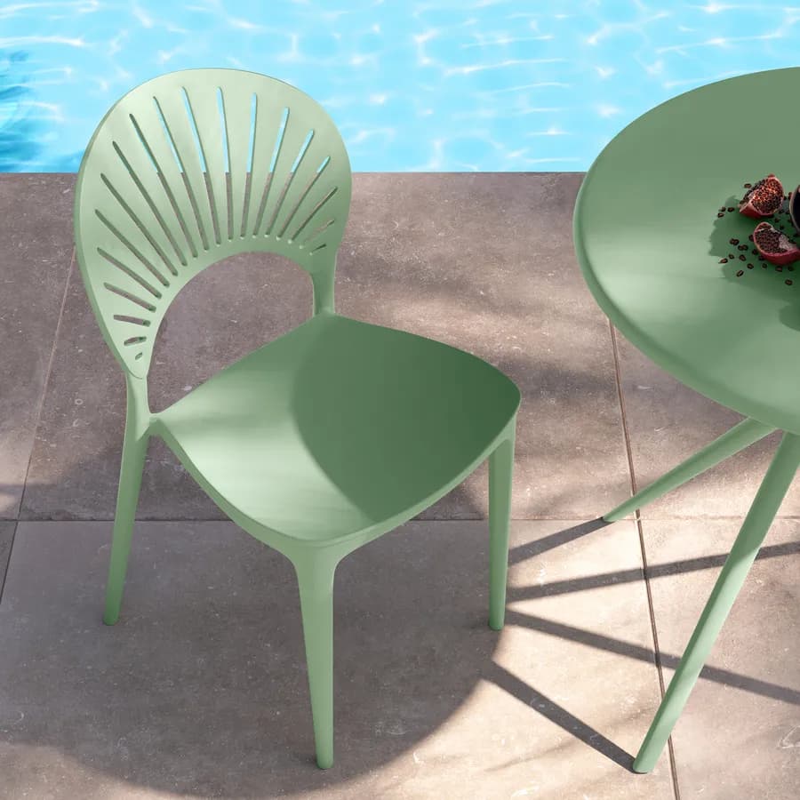 Sedia da giardino con schienale a raggi in polipropilene verde giada - Amaty