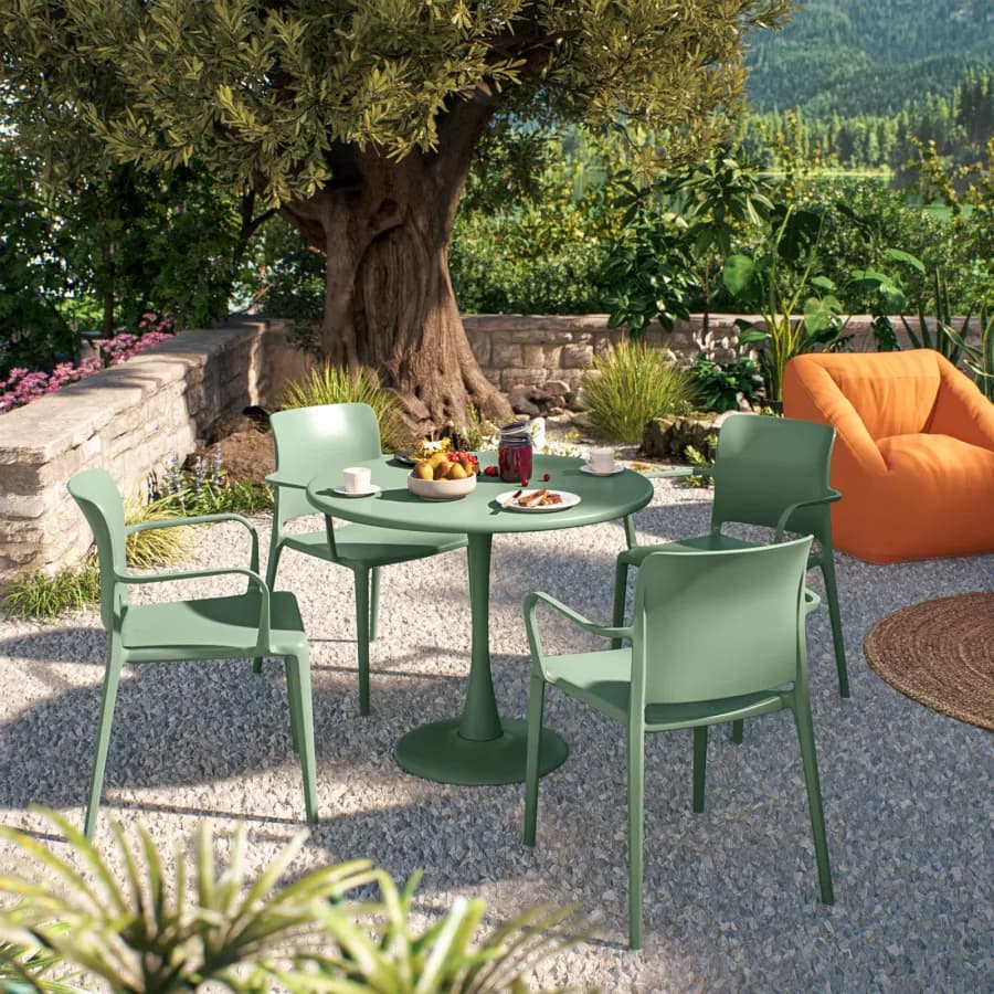 Sedia da giardino squadrata con braccioli in polipropilene verde salvia - Vitta