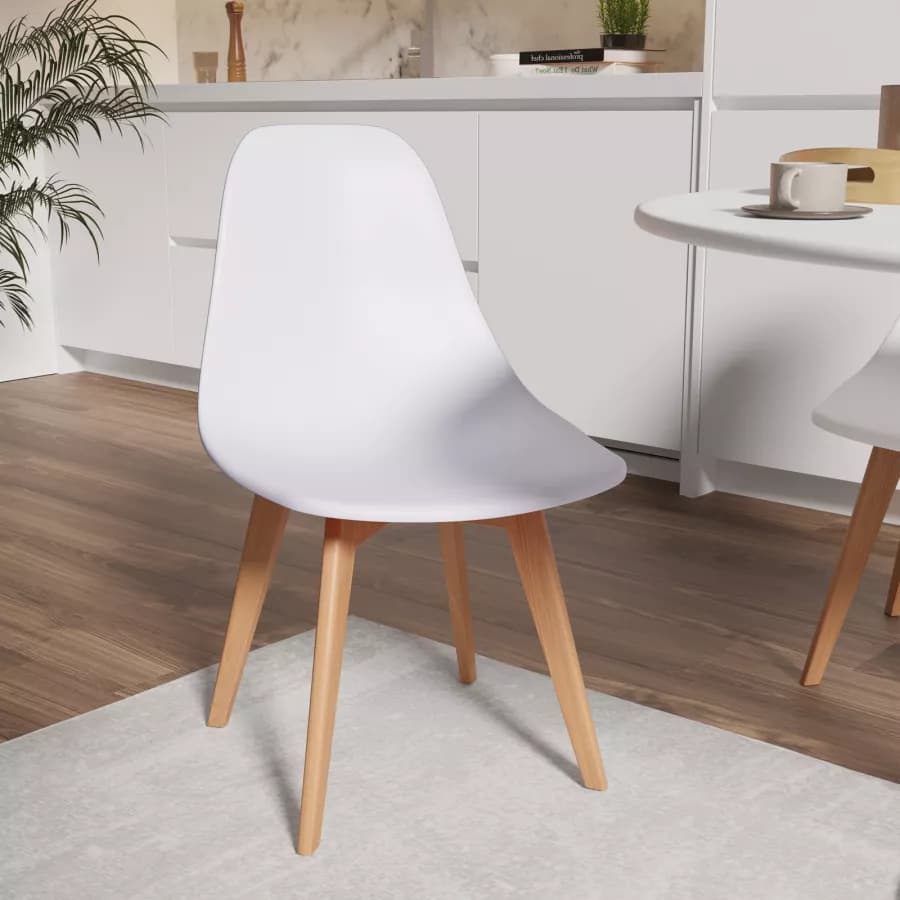 Sedia da interni color bianco con gambe in legno di faggio - Alborg