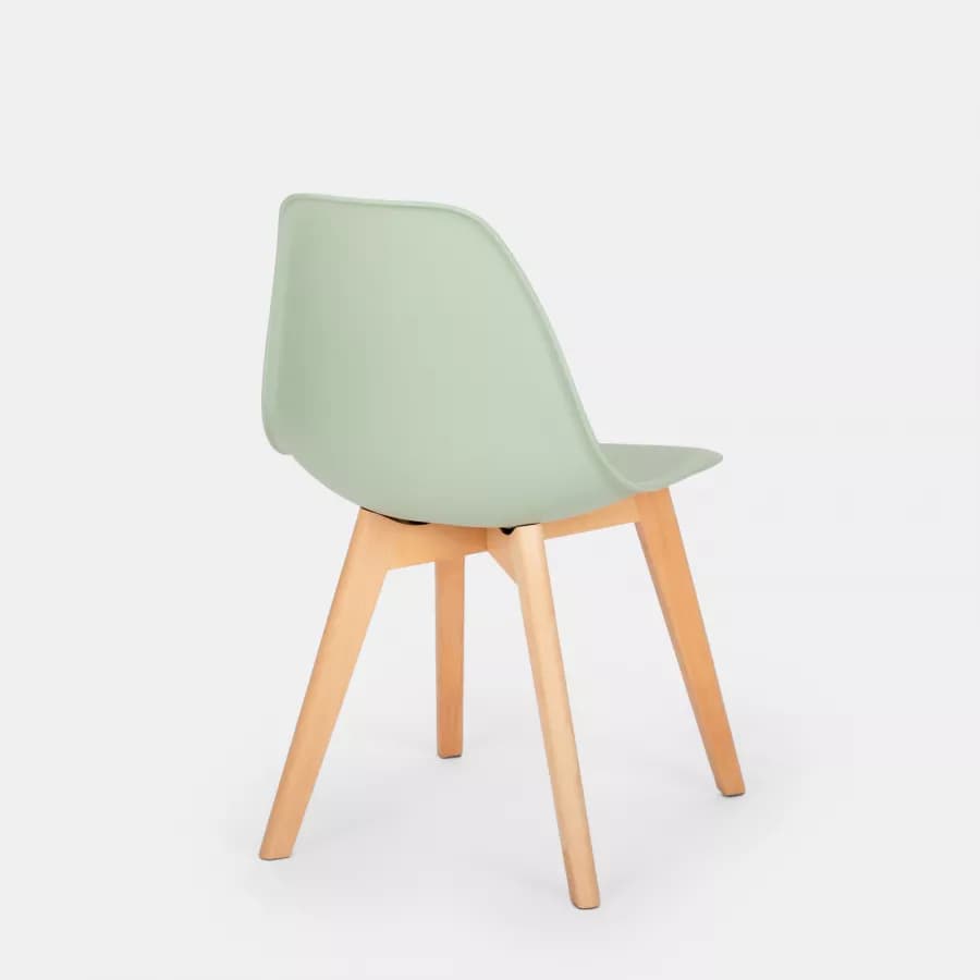 Sedia da interni verde con gambe in legno - Alborg