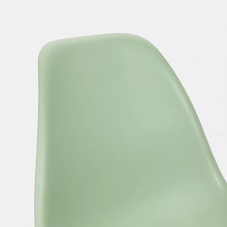 Sedia da interni verde con gambe in legno - Alborg