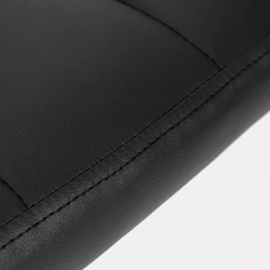 Sedia da ufficio girevole in similpelle nera con base cromata - Carlotta