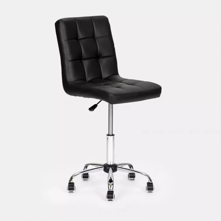 Sedia da ufficio girevole in similpelle nera con base cromata - Carlotta