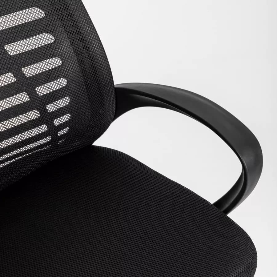 Sedia da ufficio girevole in tessuto mesh nero e schienale traspirante con base cromata - Storex