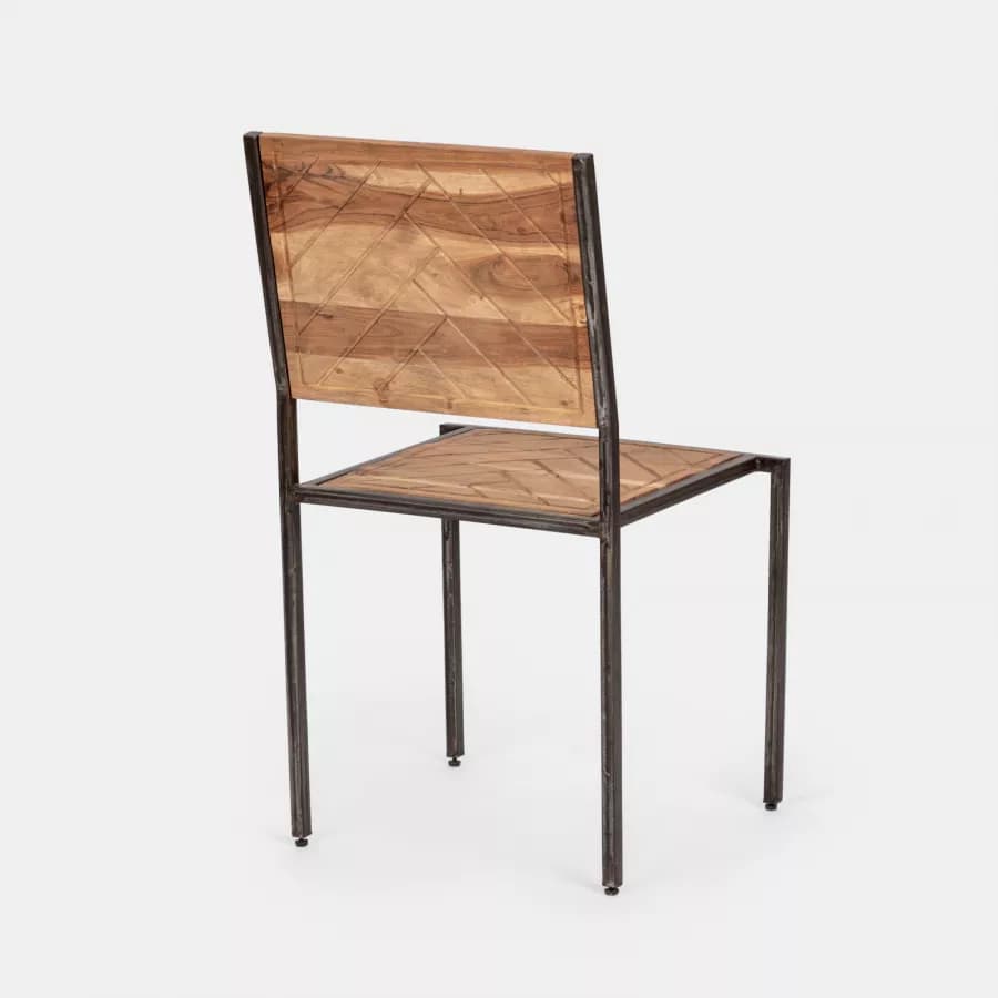 Sedia in legno di acacia e metallo nero - Freia Acacia