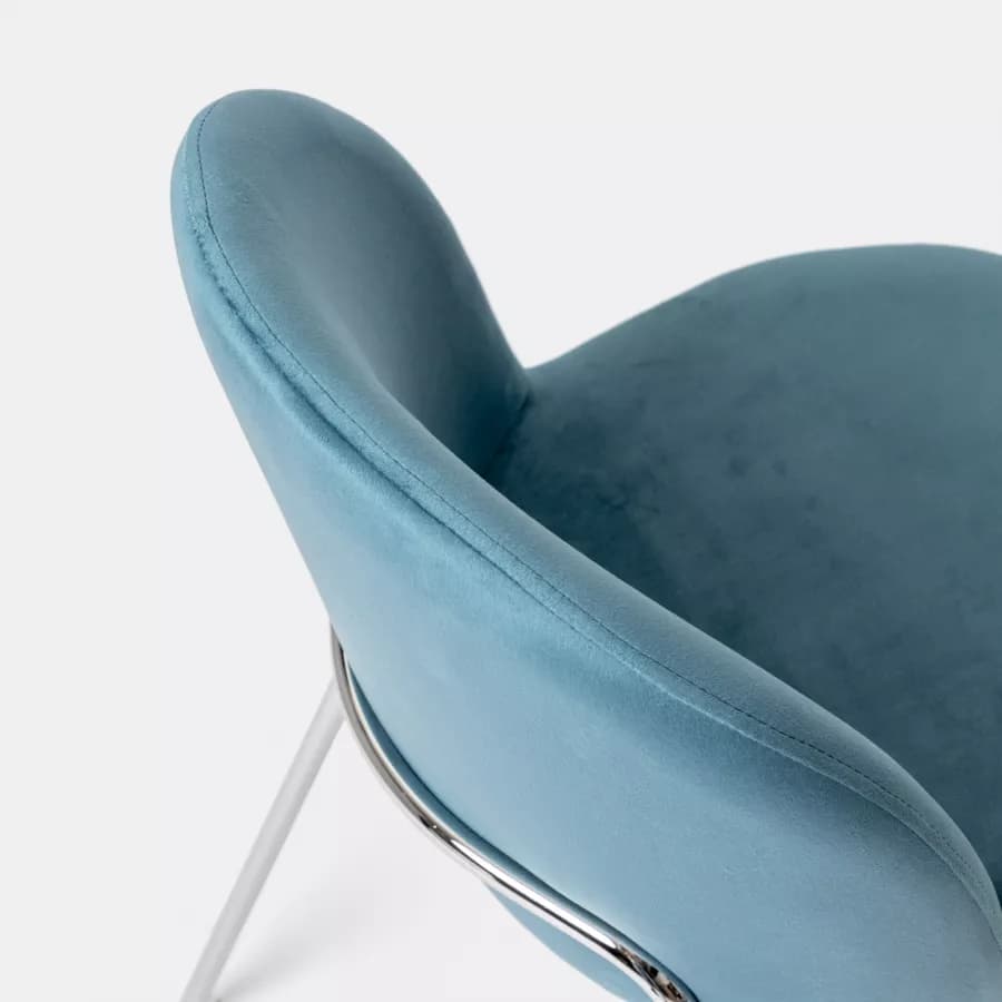 Sedia in velluto blu avio con gambe in metallo cromo - Zilla