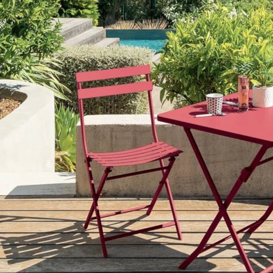 Sedia pieghevole da esterno in acciaio rosso melograno - Atelier